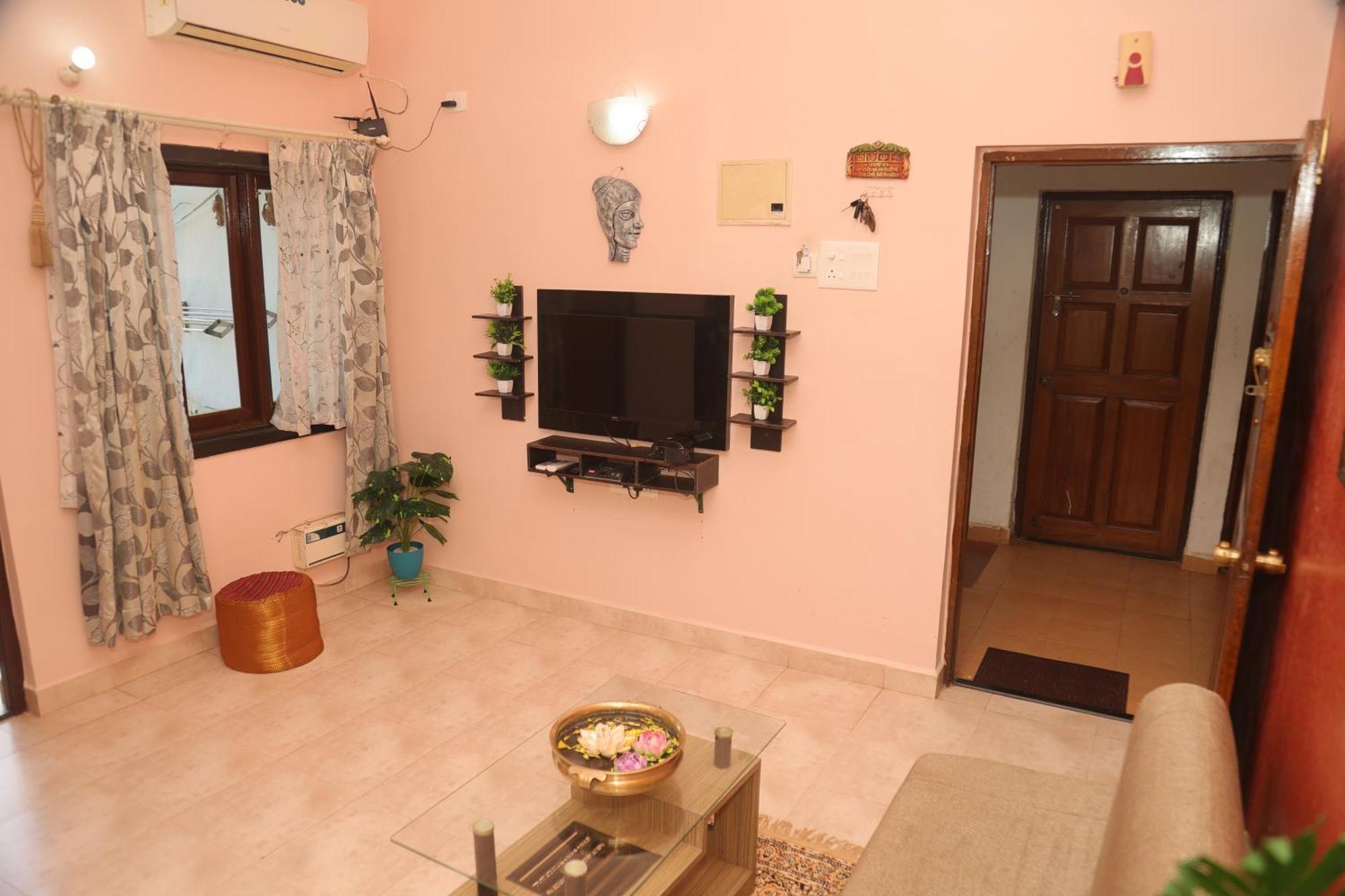 Bbn Serviced Apartment Calangute Oda fotoğraf